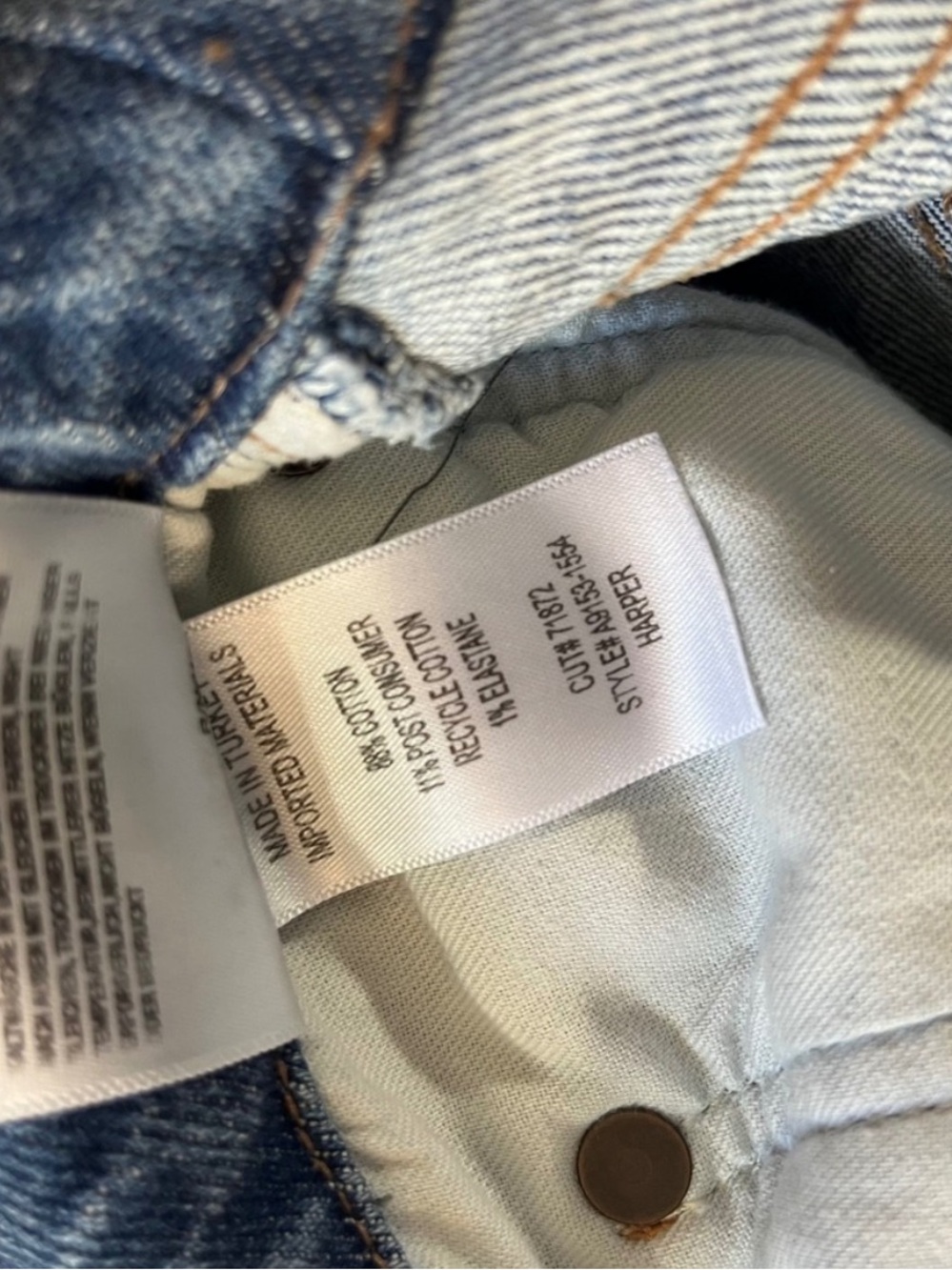 Agolde Harper Straight Leg Jeans in Medium Blue Wash - Picture 4 of 8